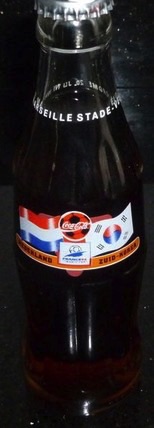 06051-16 € 4,00 coca cola flesje NL- zuid Korea.jpeg